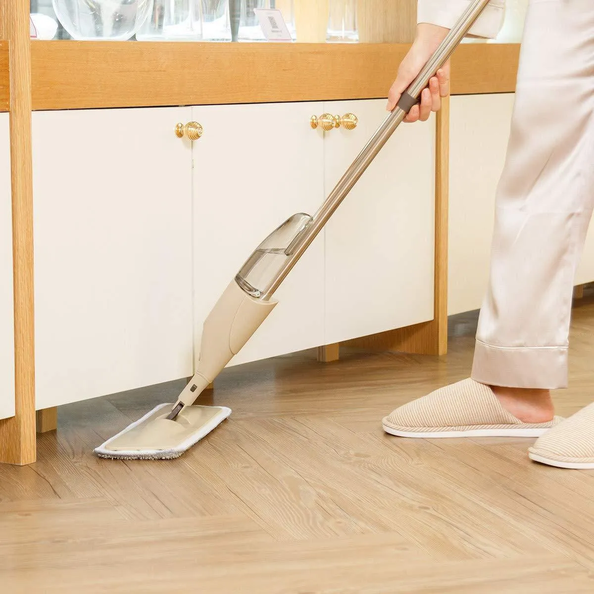 360-degree Rotating Water Spray Mop